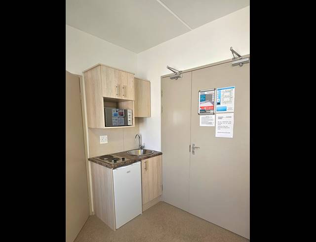 1 BEDROOM APARTMENT FOR SALE IN PINELANDS